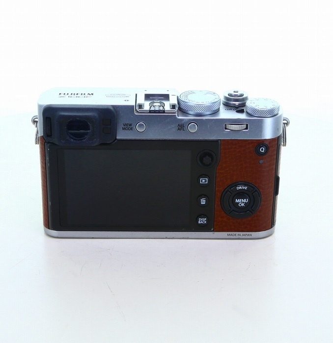 フジフイルム X100F ブラウン
