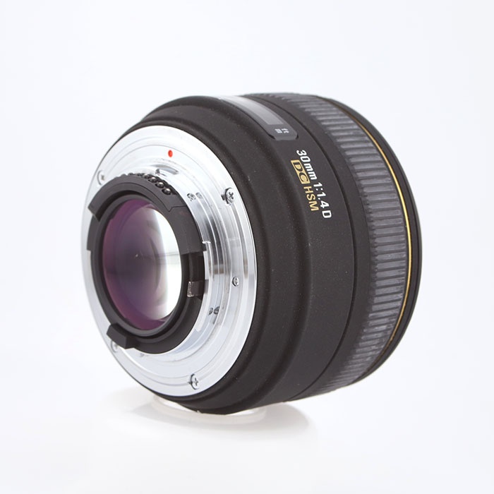 シグマ 30/F1.4 DC HSM NA