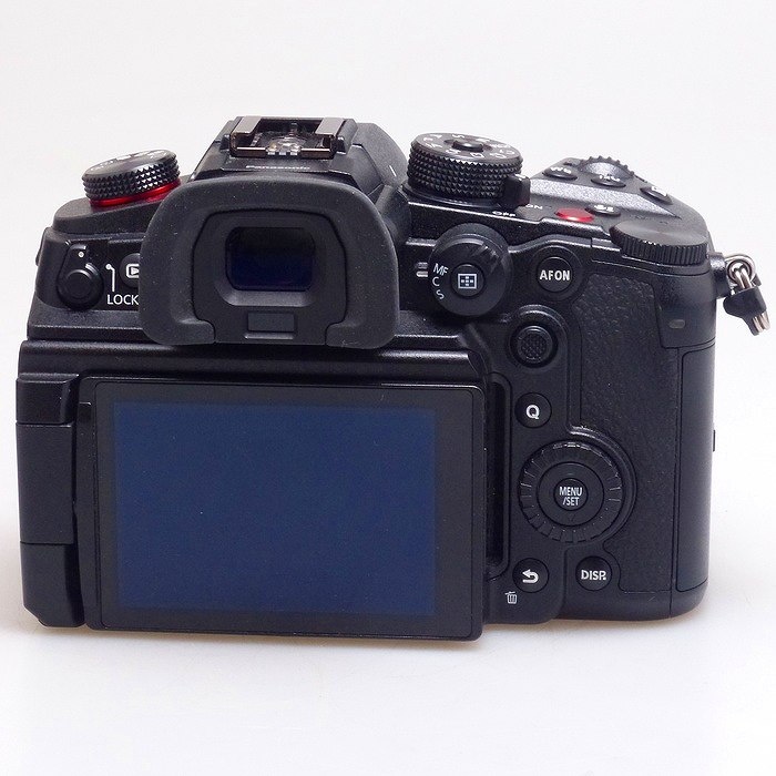 パナソニック DC-GH6