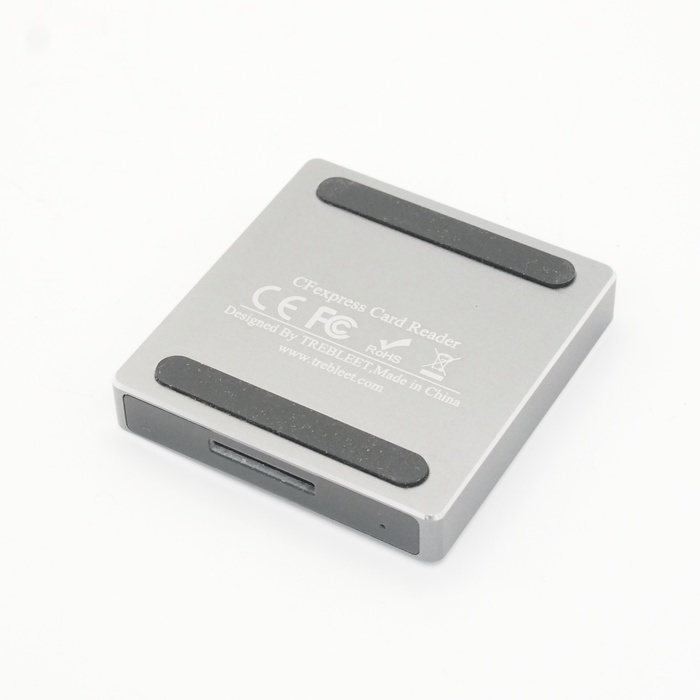 ソノタ TREBLEET Cfexpress カードリーダー