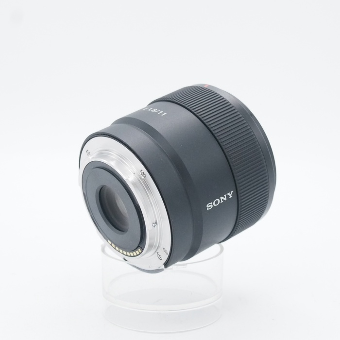 ソニー E11/F1.8