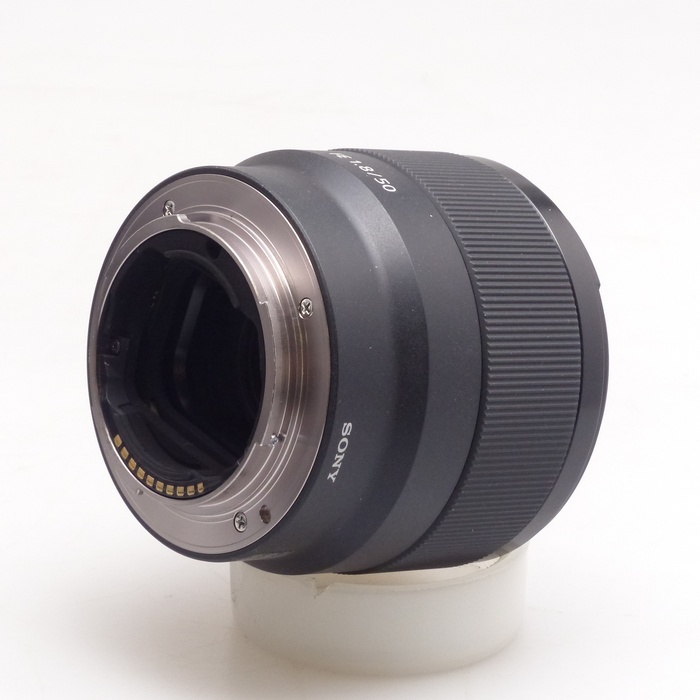 ソニー FE50/F1.8