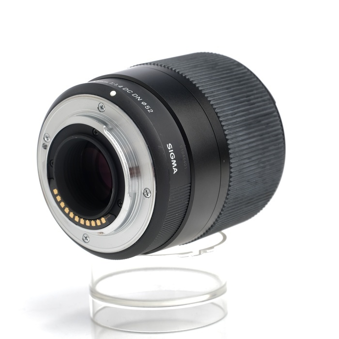 シグマ 30/F1.4 DC DN CONTEMPORARY マイクロフオーサーズ