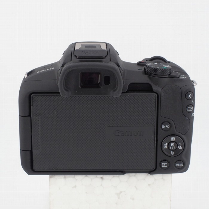 キヤノン EOS R50