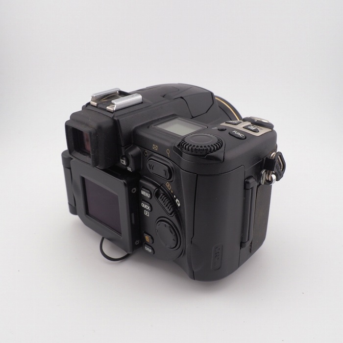 ニコン Coolpix 5700