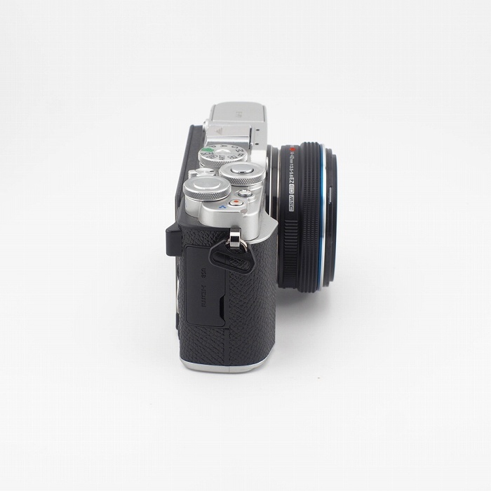 オリンパス E-P7 EZダブルズームキツト シルバー