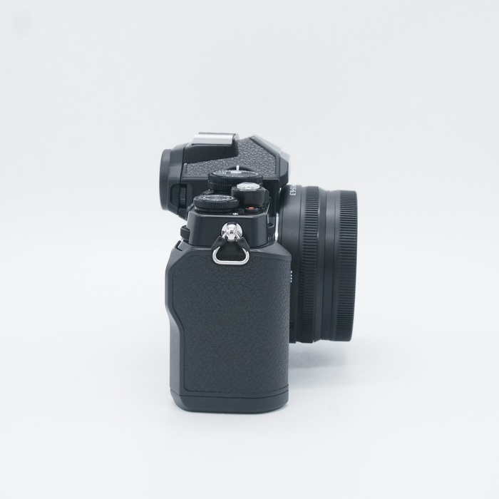 ニコン Z FC 16-50 VR レンズキツト ブラツク