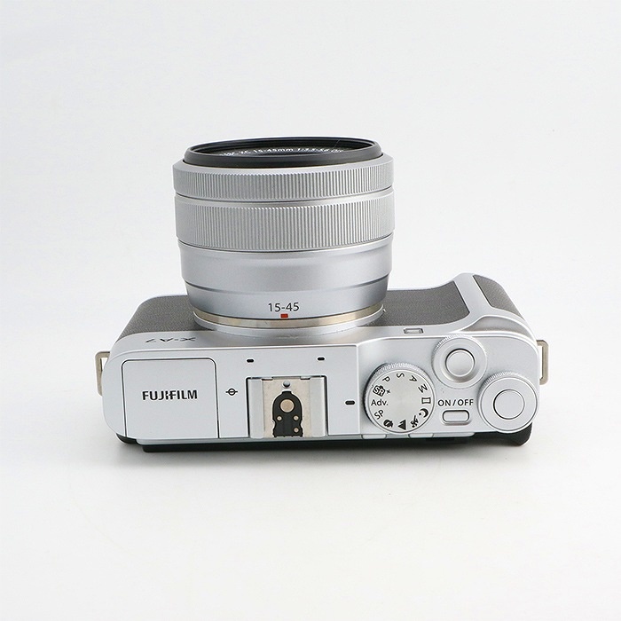フジフイルム X-A7 レンズキツト シルバー
