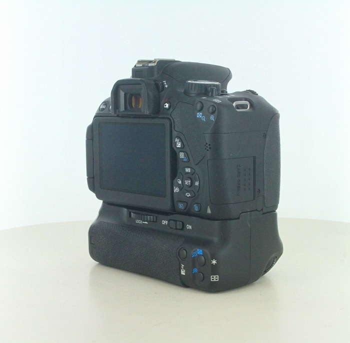 キヤノン EOS Kiss X6i+他社製バッテリーグリップ