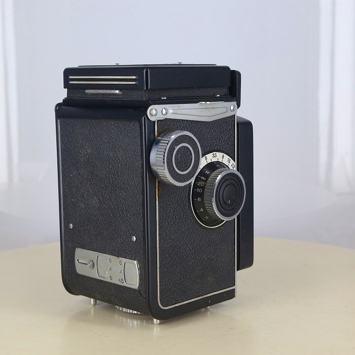 YASHICA ROOKIE