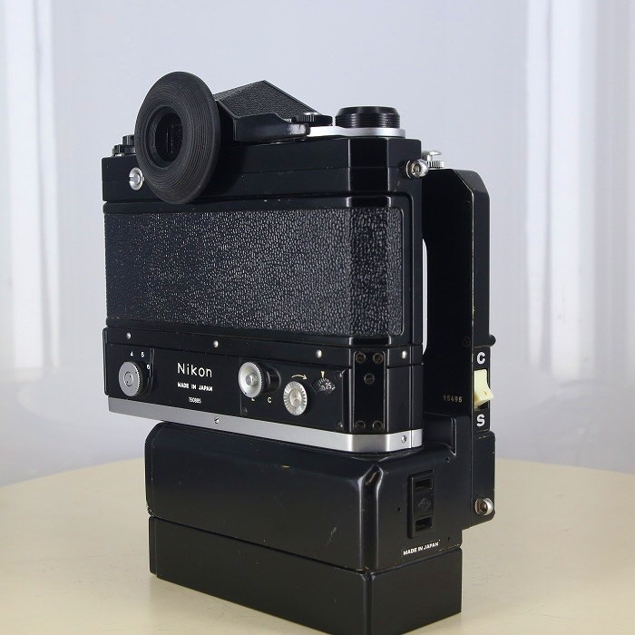 ニコン ニコンF ハーフミラー改造機 + 6コマ高速モータードライブ + 28/3.5