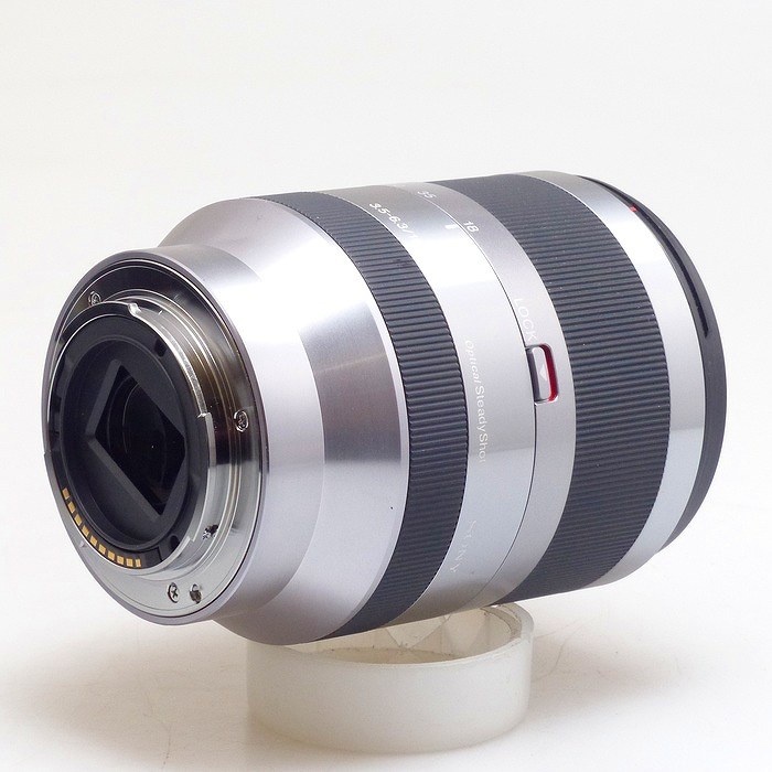 ソニー E18-200/F3.5-6.3 OSS