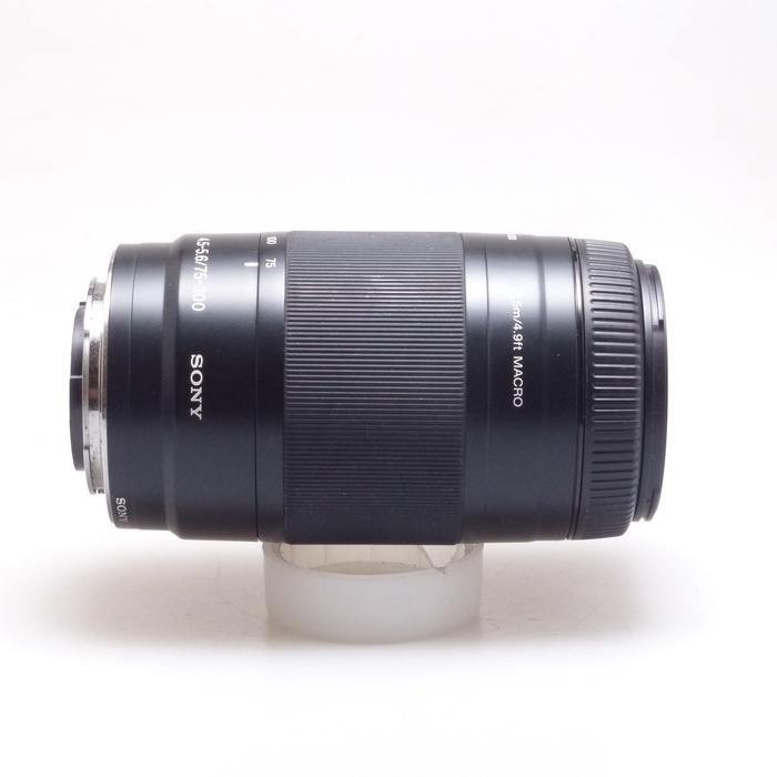 ソニー 75-300/F4.5-5.6 SAL75300