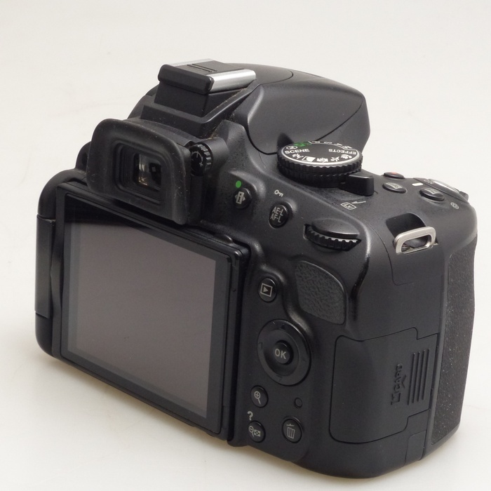 ニコン D5100 ボデイ