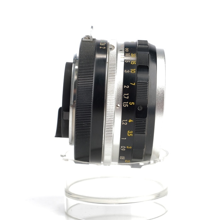 ニコン NIKKOR-S Auto 50/2 9枚絞り