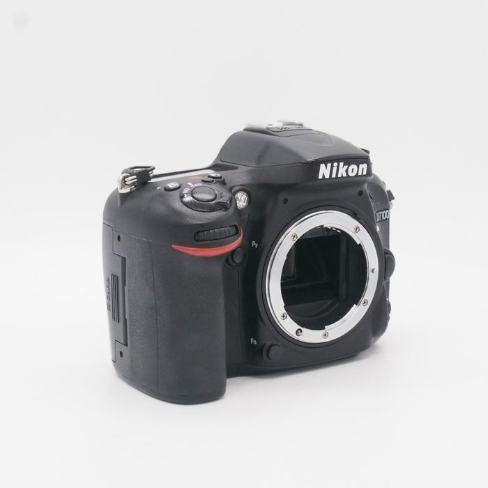 ニコン D7100 ボデイ