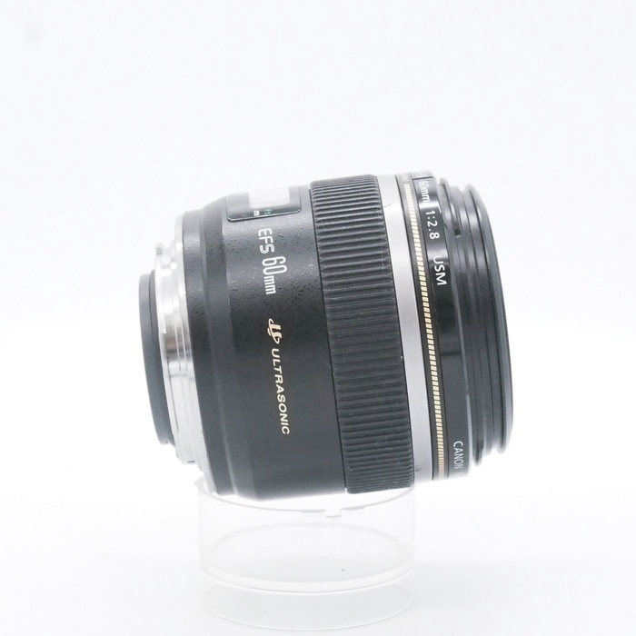 キヤノン EF-S60/F2.8 マクロ USM