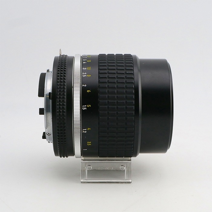 ニコン Ai-S 105/2.5