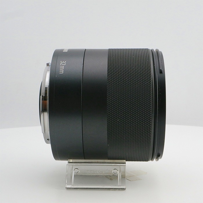 キヤノン EF-M32/1.4 STM