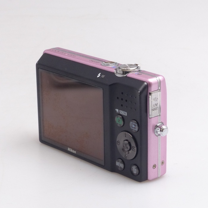 ニコン COOLPIX S570