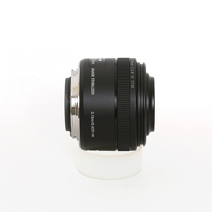 キヤノン EF-S 35/2.8 マクロ IS STM