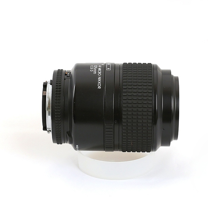 ニコン AF マイクロ 105/2.8 D