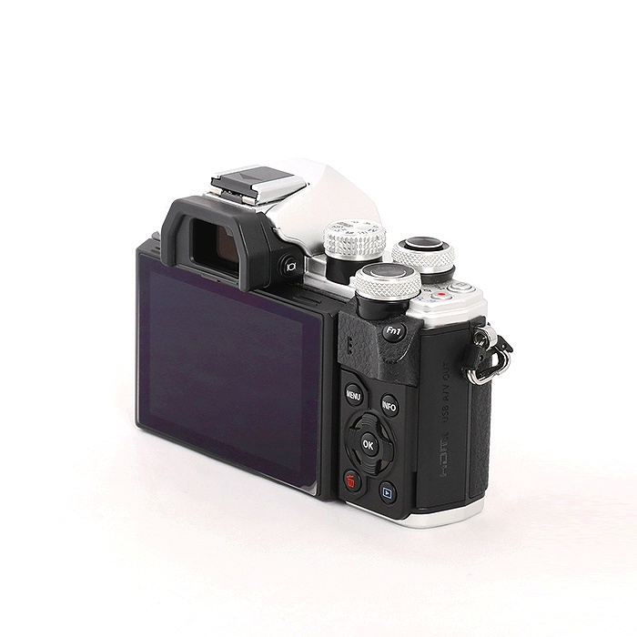 オリンパス OM-D E-M10 MARKII ボディ シルバー