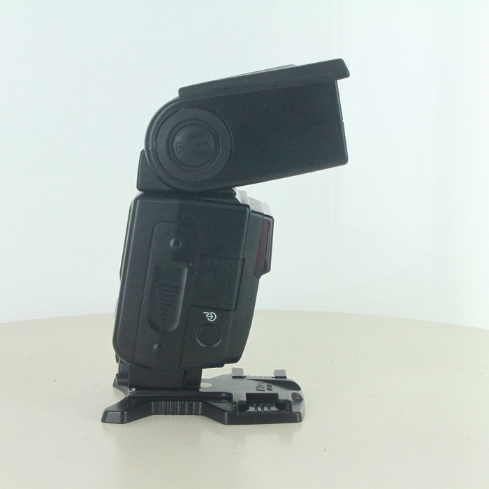 ニコン スピードライト SB-600