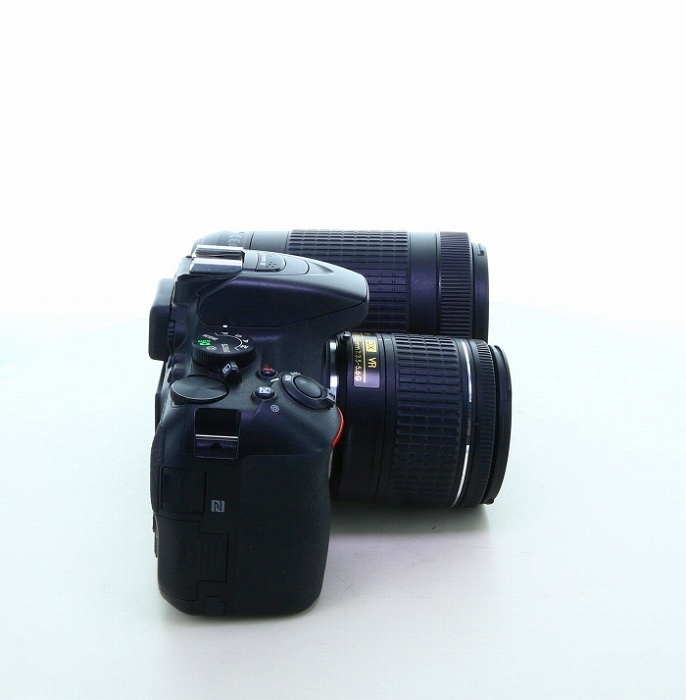 ニコン D5600 ダブルズームキツト