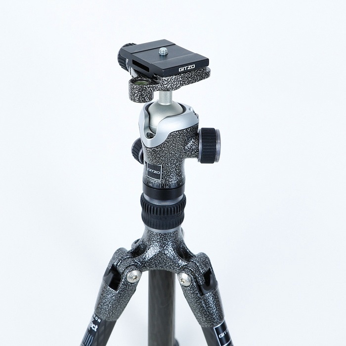 ジッツオ トラベラー三脚GK0545T + 雲台GH1382TQD