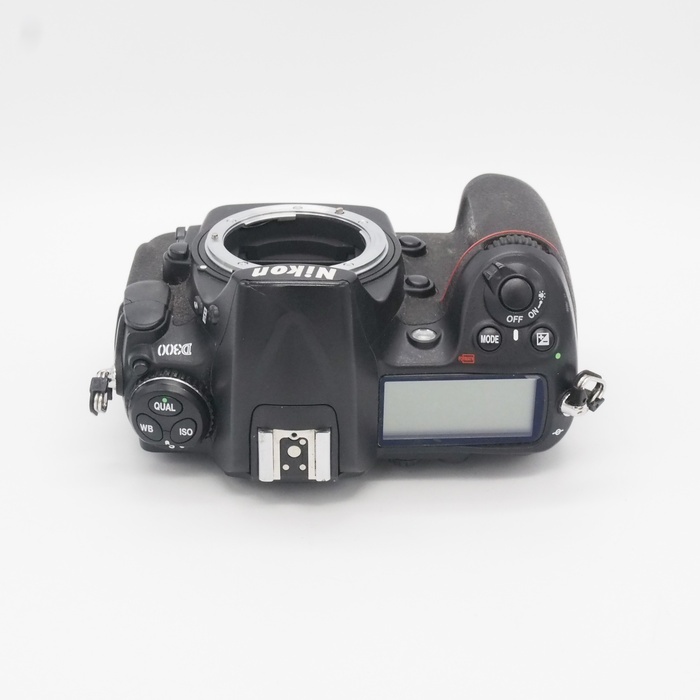 ニコン D300 ※ボデイのみ