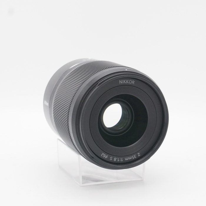 ニコン Z 35/1.8 S