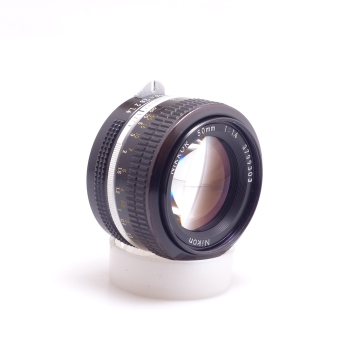 ニコン ニューニッコール 50/1.4S