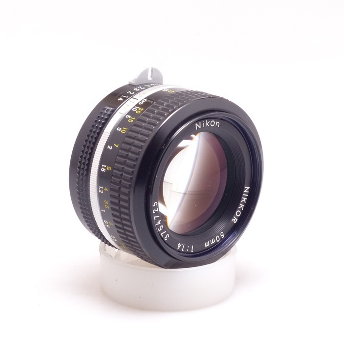 ニコン NewNIKKOR 50/1.4