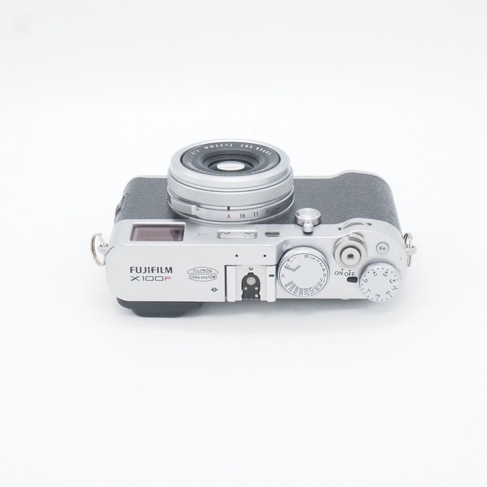 フジフイルム X100F-S シルバー ※充電器無し