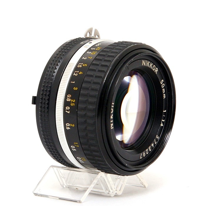 ニコン Ai 50/1.4S