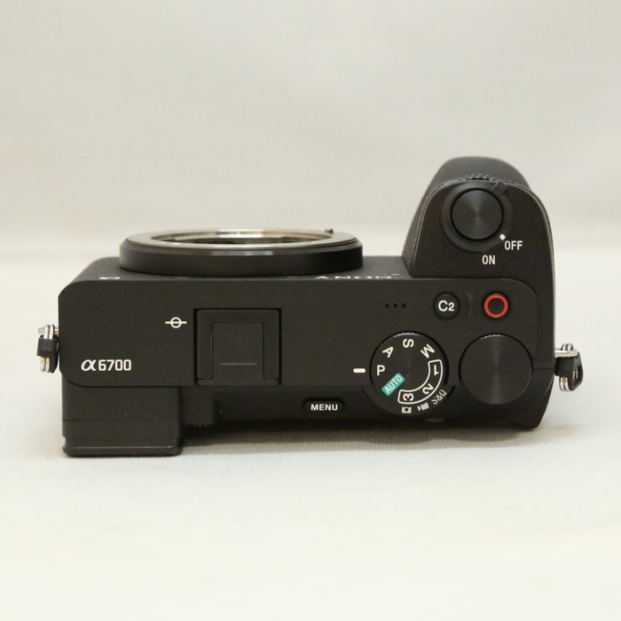 ソニー ILCE-6700 ボデイ