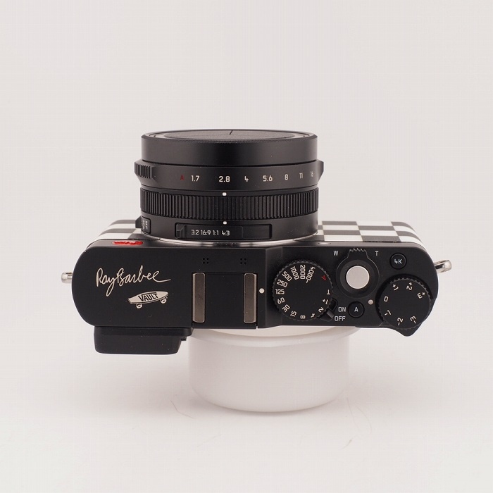 ライカ D-LUX7 Vans x Ray Barbee