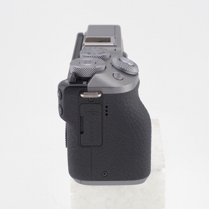 キヤノン EOS M6 MarkII