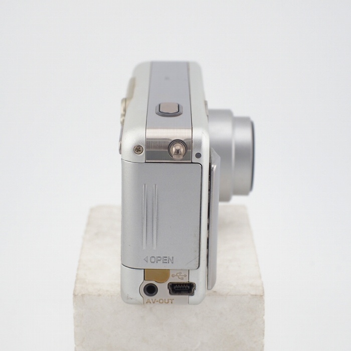 リコー Caplio R1S