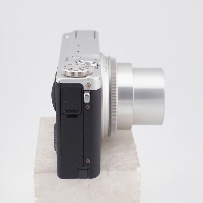 フジフイルム XQ2※現状品