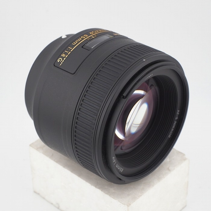 ニコン AF-S 85/F1.8G