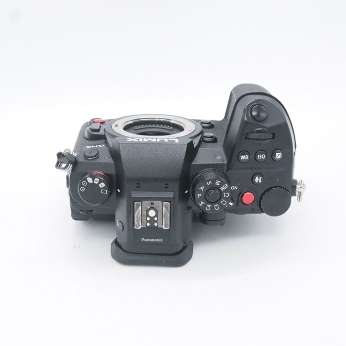 パナソニック DC-GH6