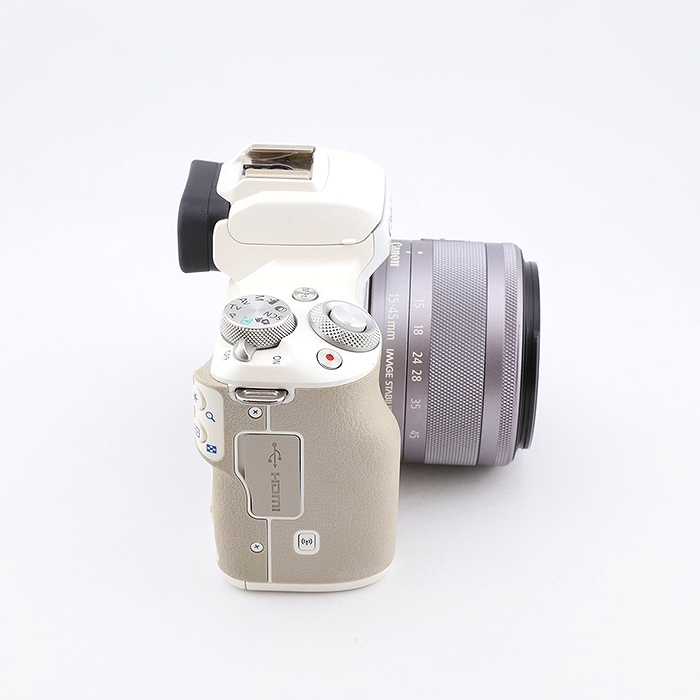 キヤノン EOS KISS M/EF-M15-45 IS STM キツト ホワイト