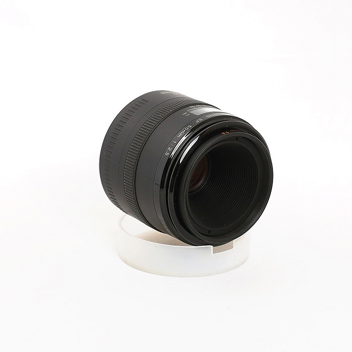 キヤノン EF50/2.5 コンパクトマクロ