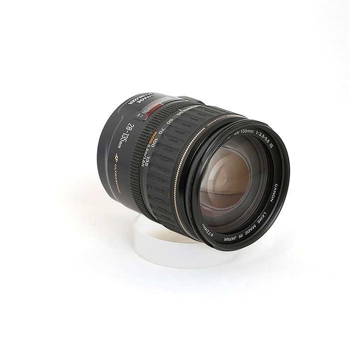 キヤノン EF 28-135/3.5-5.6 IS