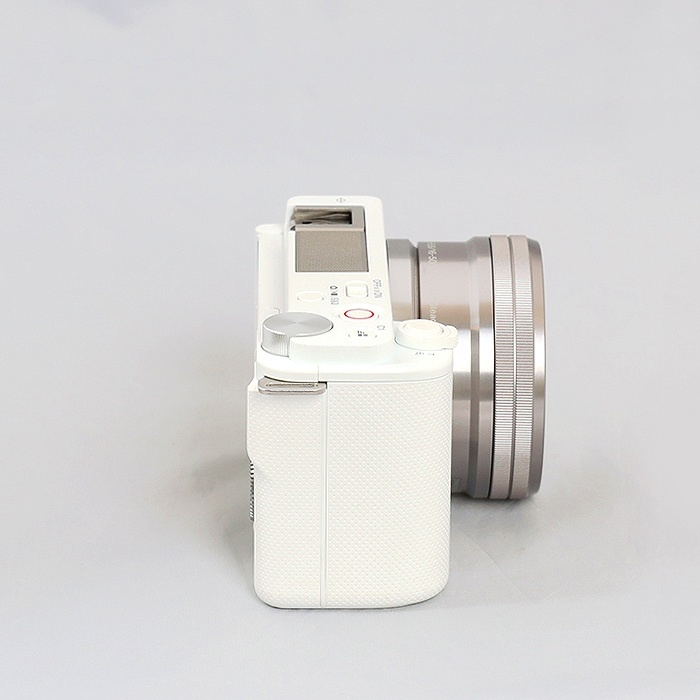 ソニー VLOGCAM ZV-E10L W パワーズームレンズキット ホワイト