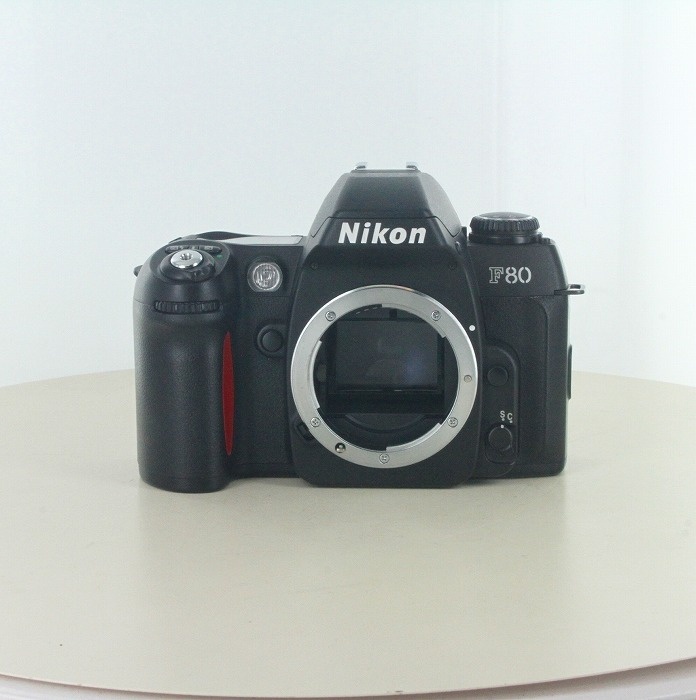 ニコン F80D