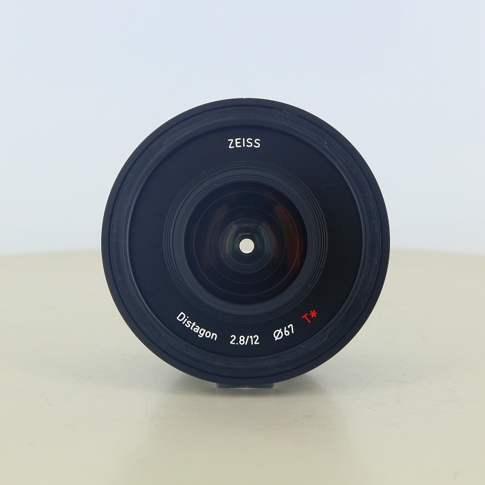 ツアイス Touit 12/2.8 Xマウント