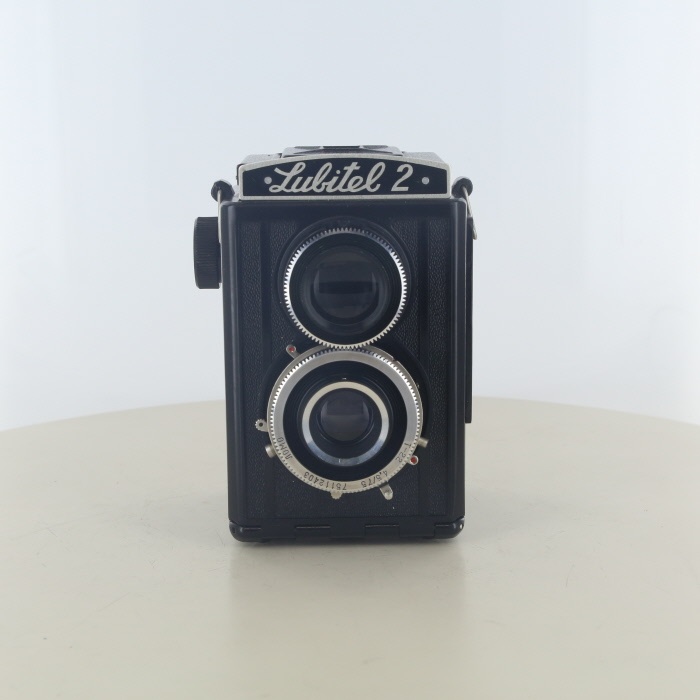 ロモ Lubitel 2